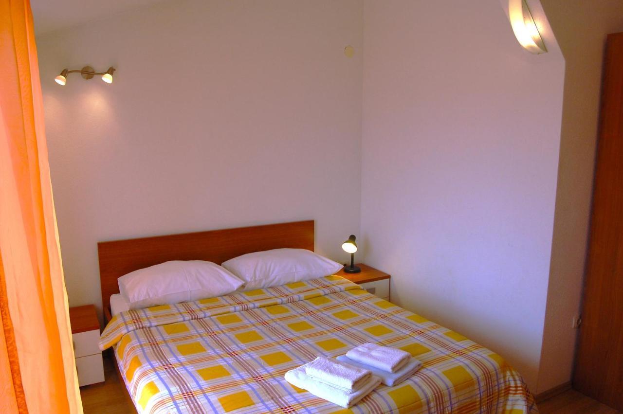 Apartments & Rooms Pierino Bol Dış mekan fotoğraf